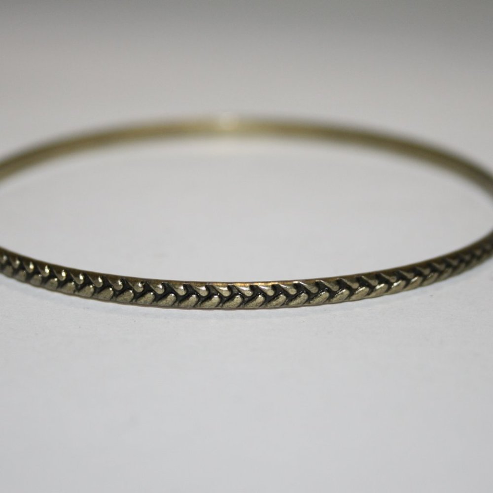 Beautiful bronze braided bangle bracelet